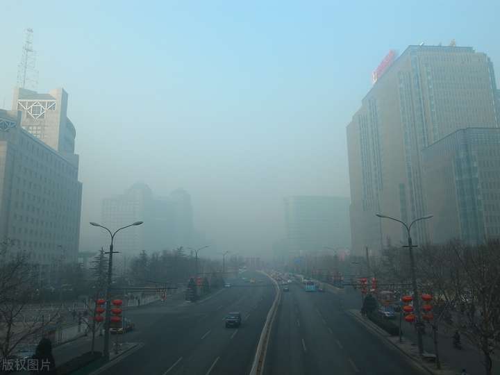 高层住宅哪些楼层的灰尘最大空气质量最差