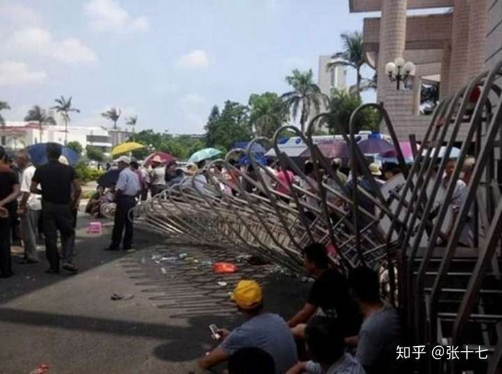 为什么中国要严格控制枪械？