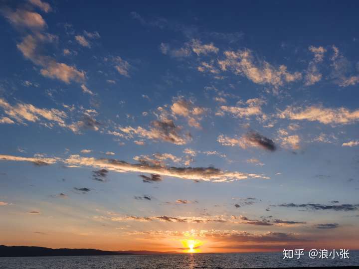 你手机里有哪些朝阳或晚霞的照片分享吗?
