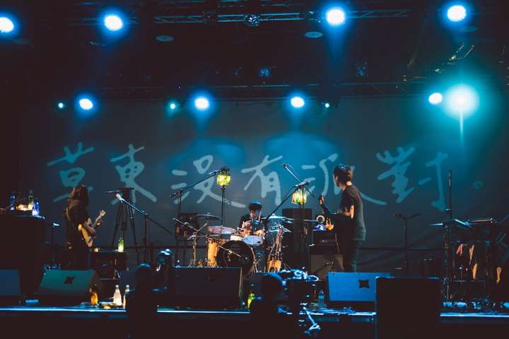 "那东西我们早就不屑啦"——《大风吹》