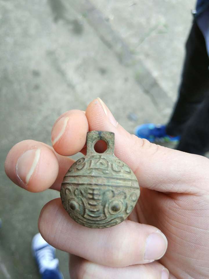 古代铃铛?