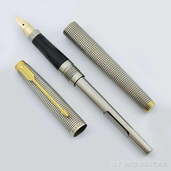 为什么现在的钢笔都设计成活塞式吸墨水,而不采用挤压式负压吸墨胶管
