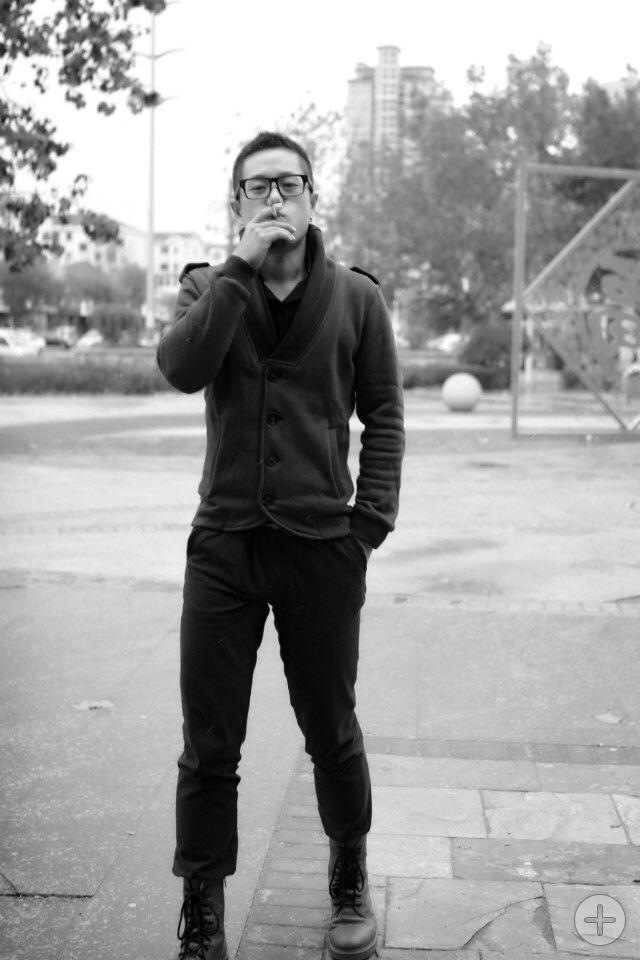 只吃早饭,晚上慢跑40--60分钟,一个月能瘦多少