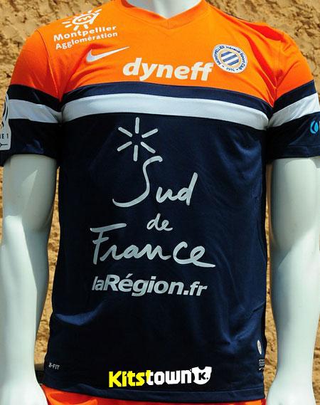 有哪些冷门却好看的足球队队服? - 知乎