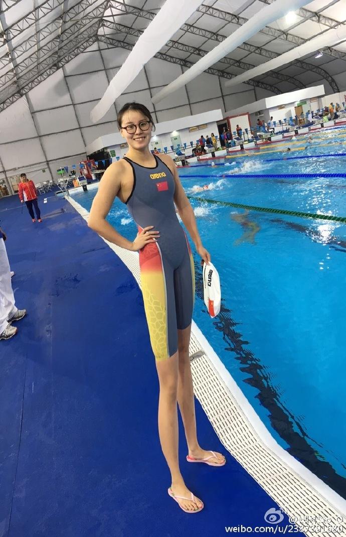 傅园慧身高图片