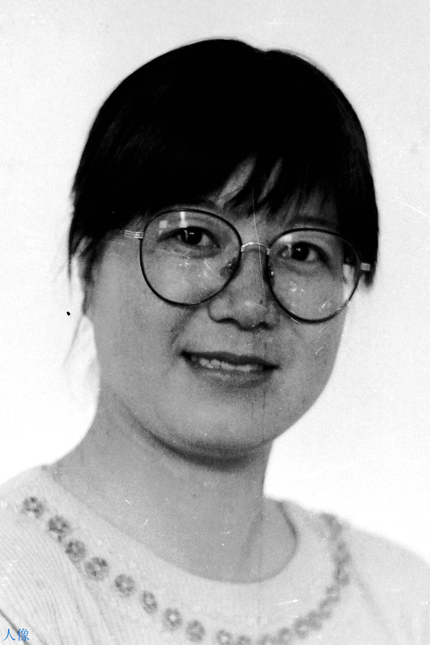 看待女生拍发型?-两性关系-知乎瓜子脸短女生私房图片