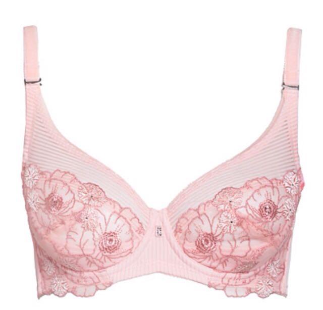 <em>适合</em>75D胸围<em>姑娘穿的文胸品牌</em>有什么呢?要聚