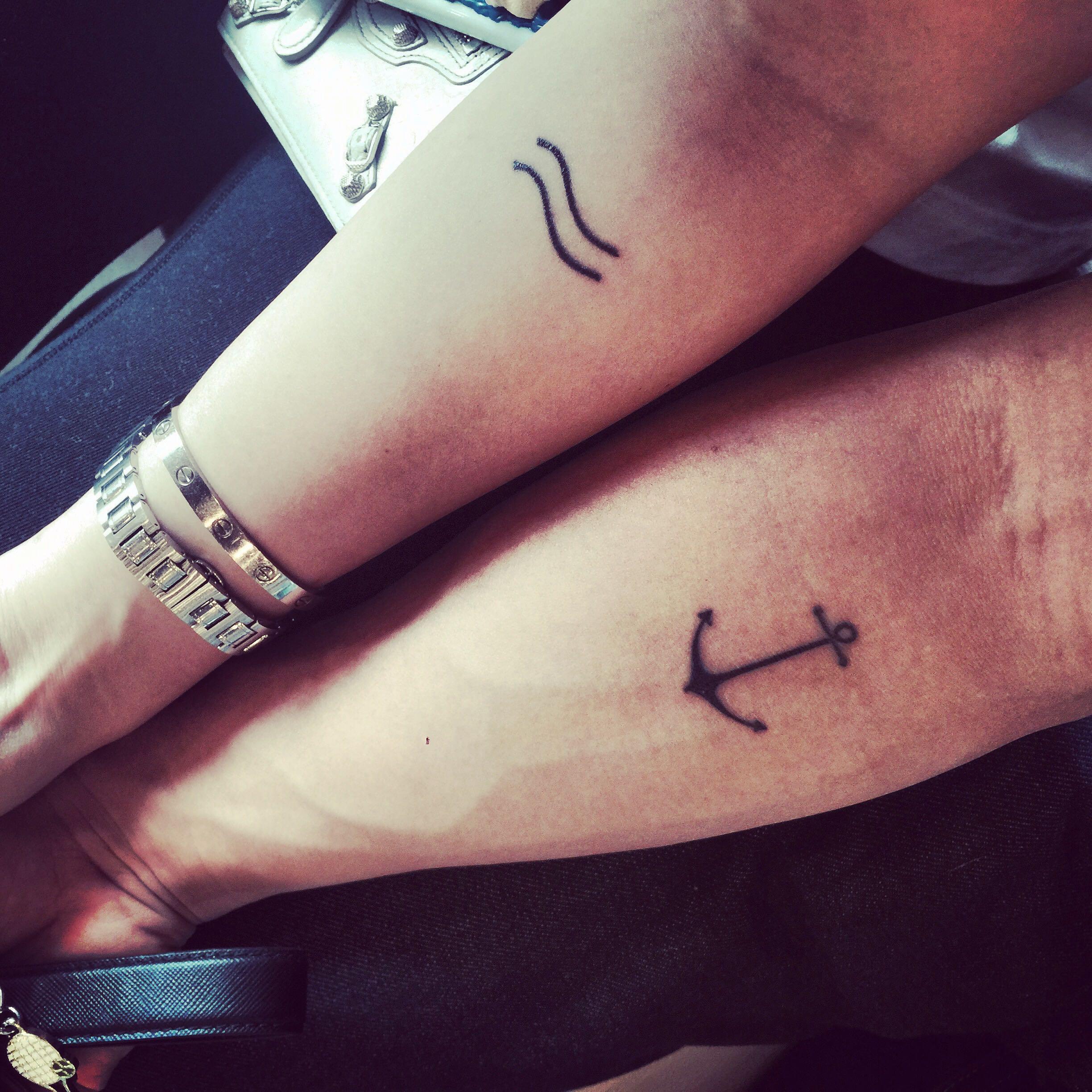 你的第一个文身是什么图案? - Lin Sang 的回答