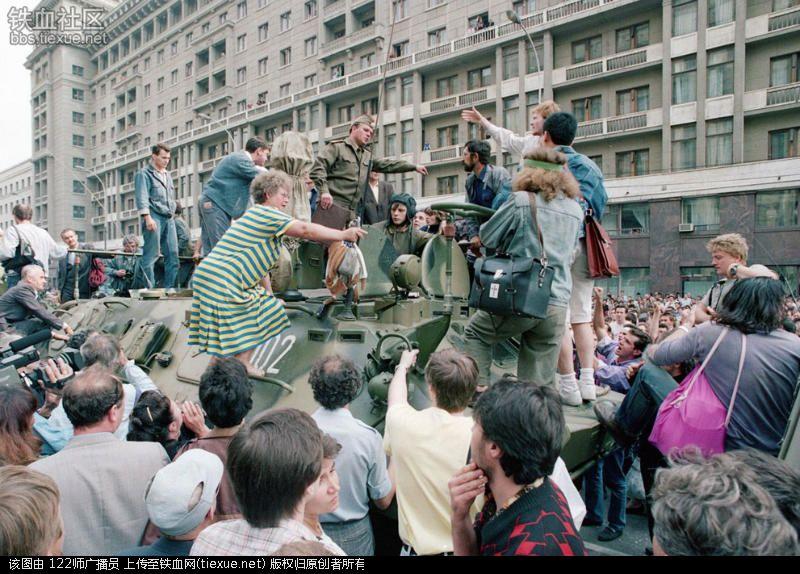 苏联解体后,最怀念前苏联时期的恰恰就是这帮叫的最欢的人.