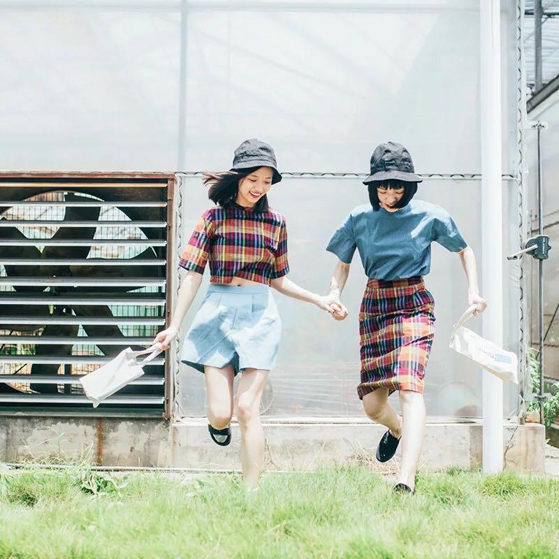 女生初中学腹痛自己,学搭配穿衣?女生打扮图片