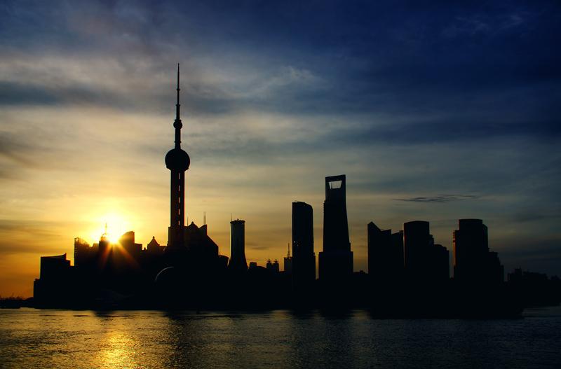路人型日出城市 图|上海黄浦江边日出 图|杭州西湖日出