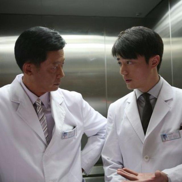 赵丽颖收入比何炅高_医生收入算高吗
