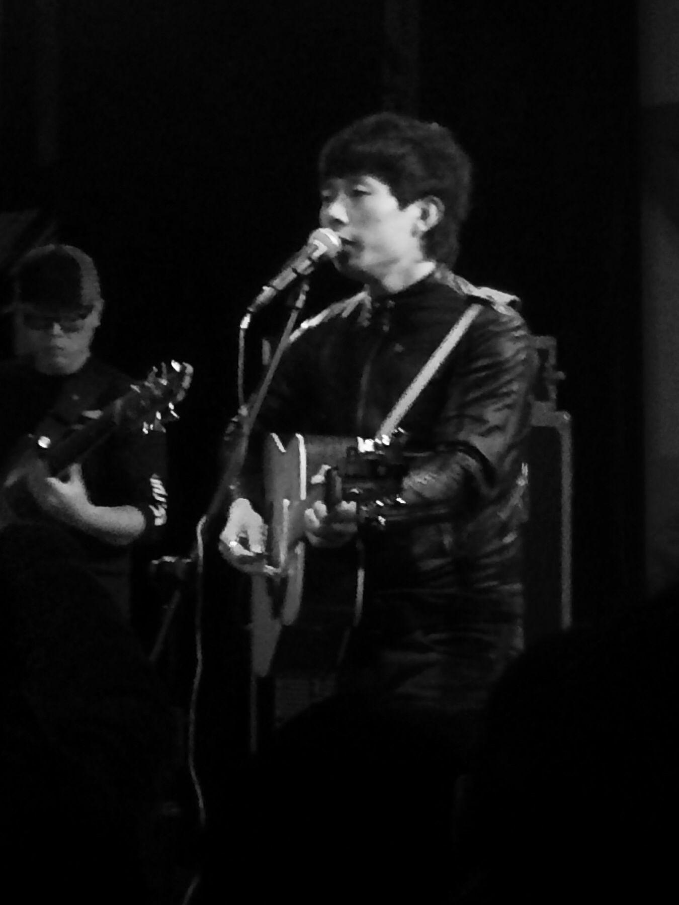 么我觉得民谣特别难听,一般大家喜欢的<em>李志</em>、