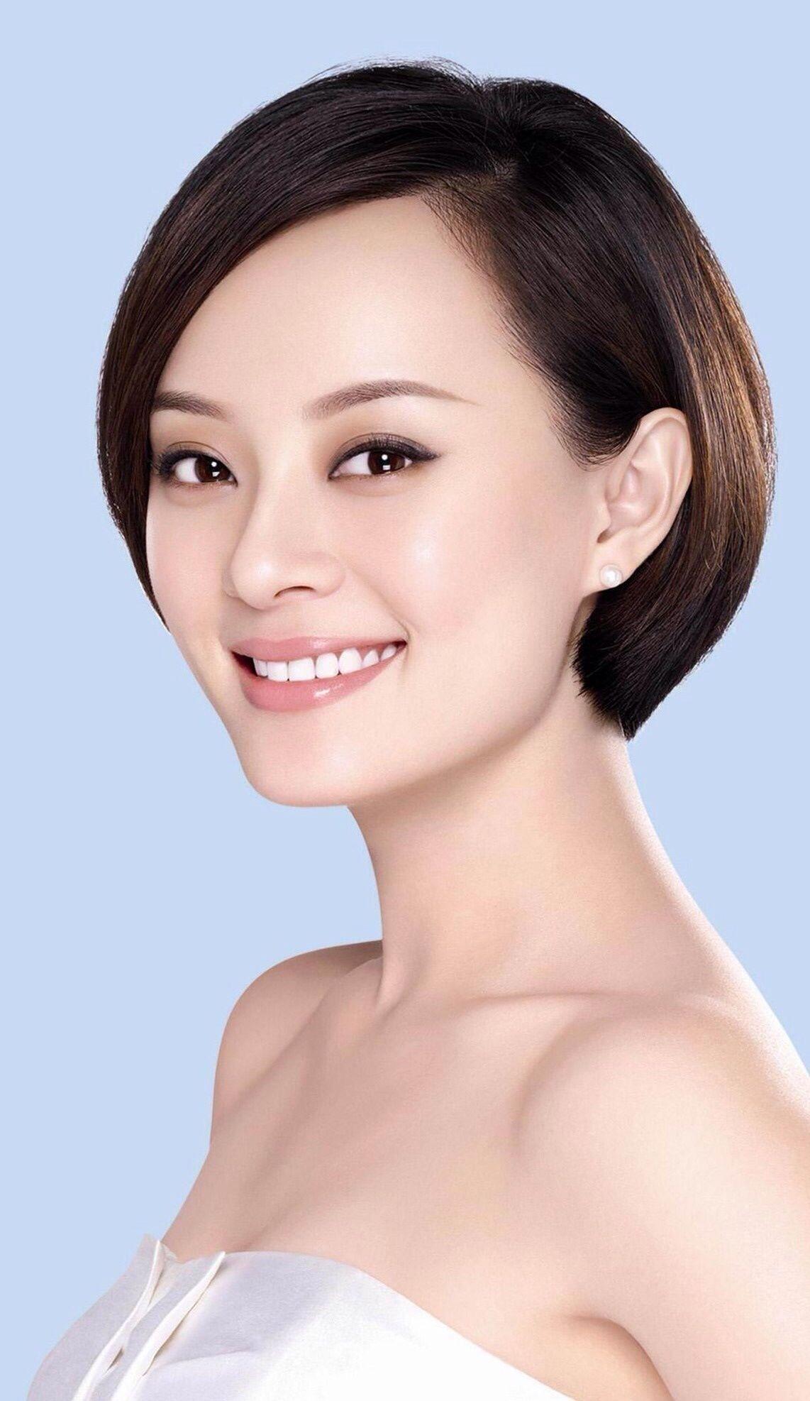 <em>脑门大</em>的姑娘适合<em>留什么发型</em>? - 知乎