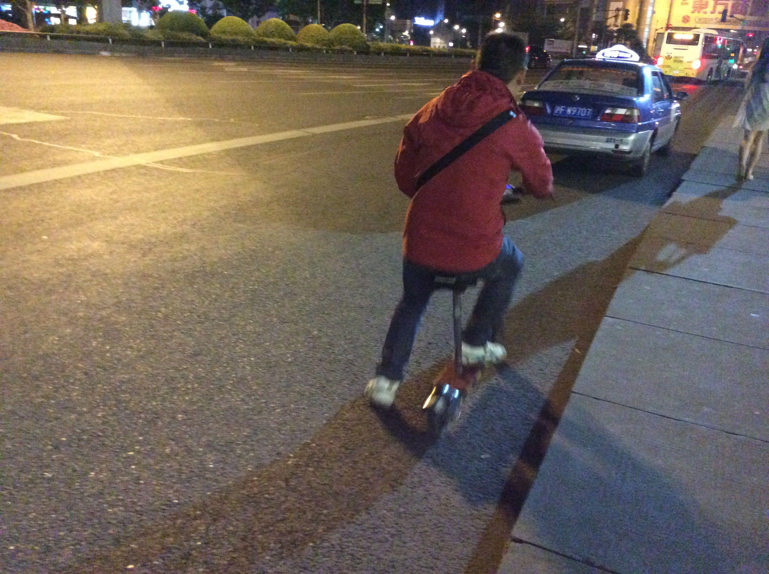 酒后代驾的司机晚上怎么回去? ? - avrilyin 的回