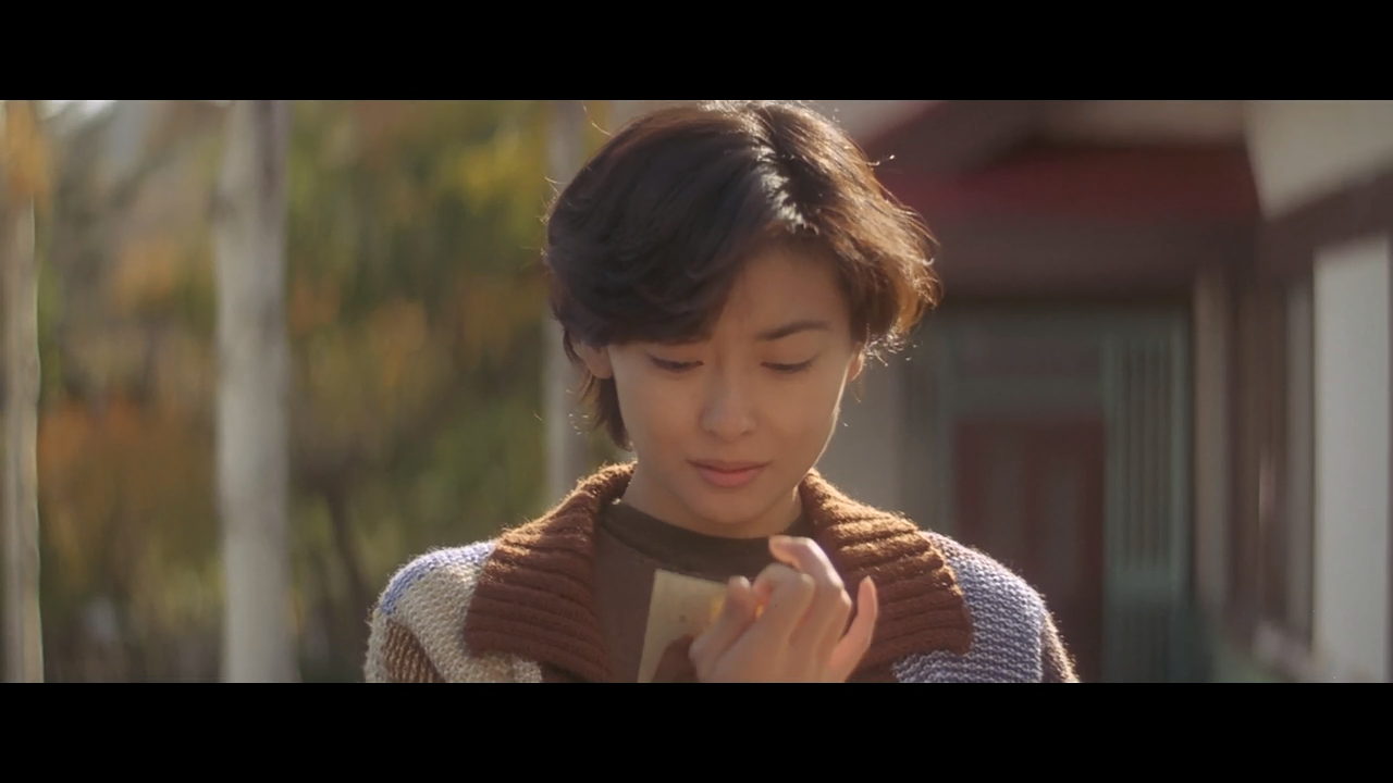 电影《情书》女藤井树国中时候的扮演者是谁?