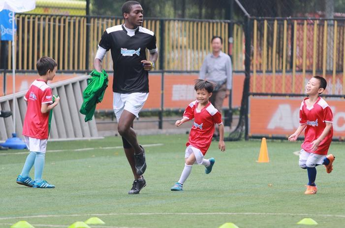 【采访】多哥青训教练Tav:世界这么大,我选择