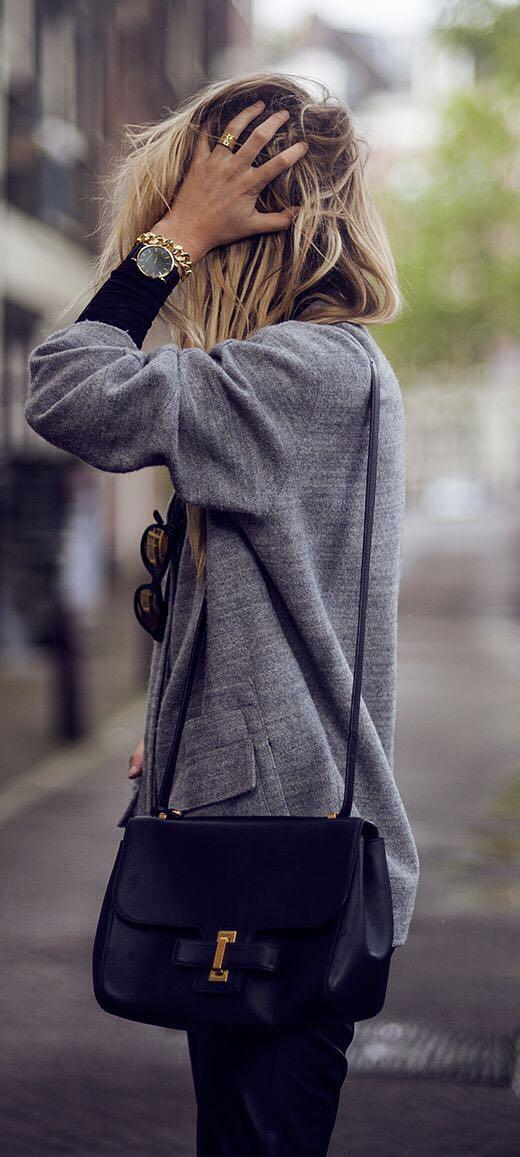 求问这种包是什么牌子的?感觉这个质感很好的