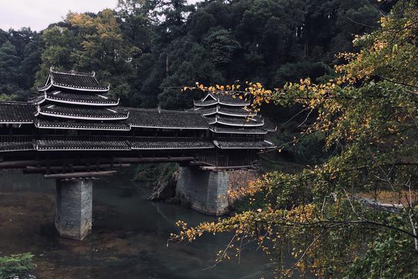 高定鼓楼/岜团风雨桥 广西壮族自治区柳州市三江侗族自治县独峒镇