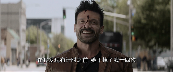 绝对被低估的科幻动作片,251次的死亡与重生--评《领袖水准》