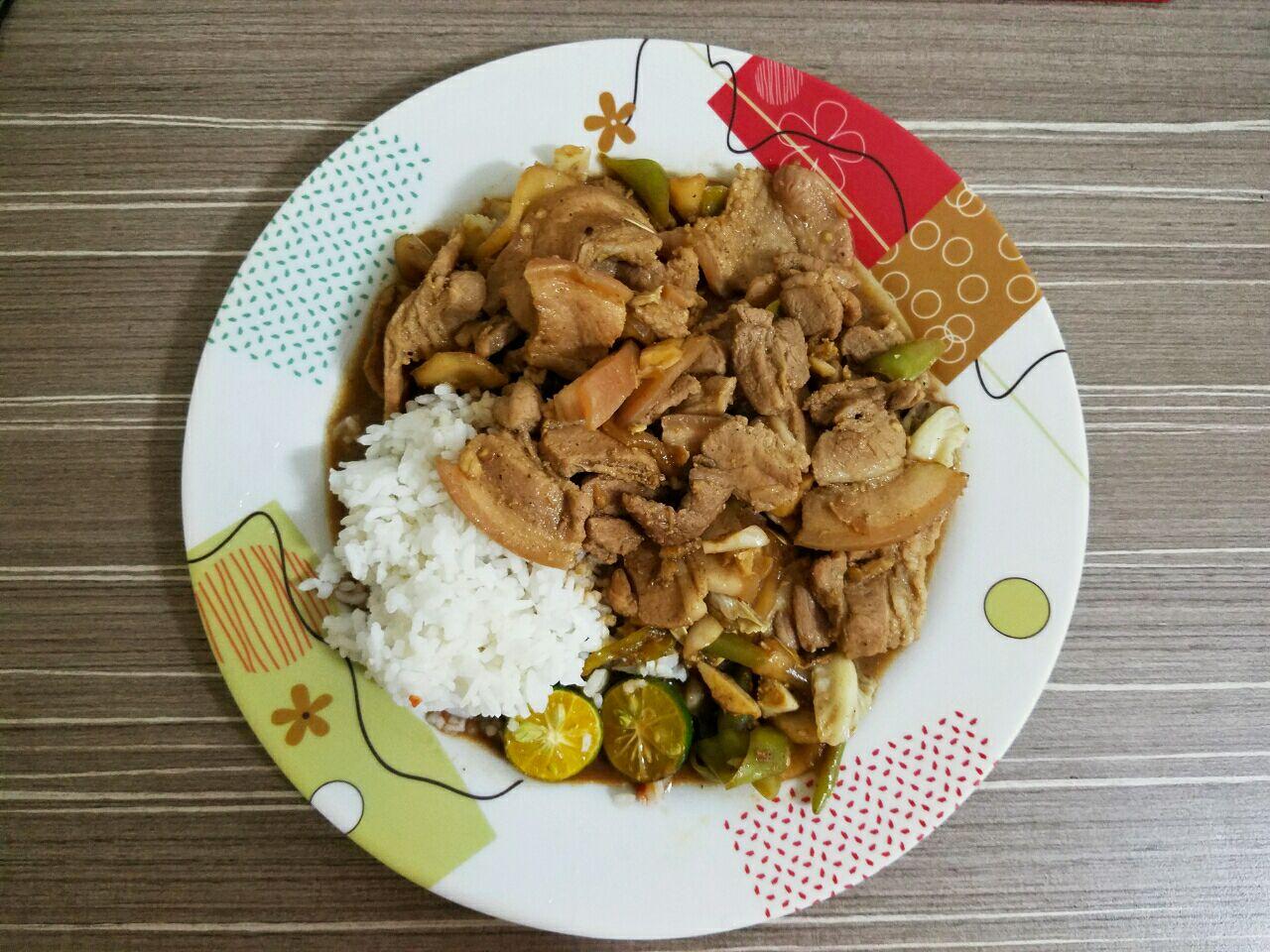 在容量一个小电锅只有的宇宙下做出相对美蛇条件攀俘虏的大美食图片