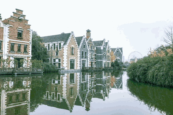 赏花或者想呼吸一下新鲜空气,建议去百花潭公园或者浣花溪公园,那边