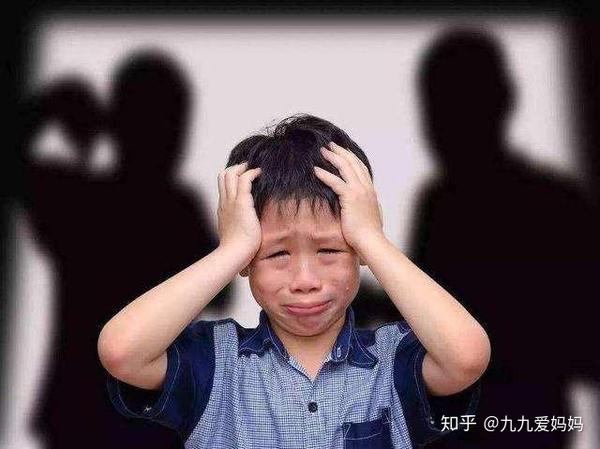 男孩叛逆期太吓人!但是聪明父母从不说教孩子