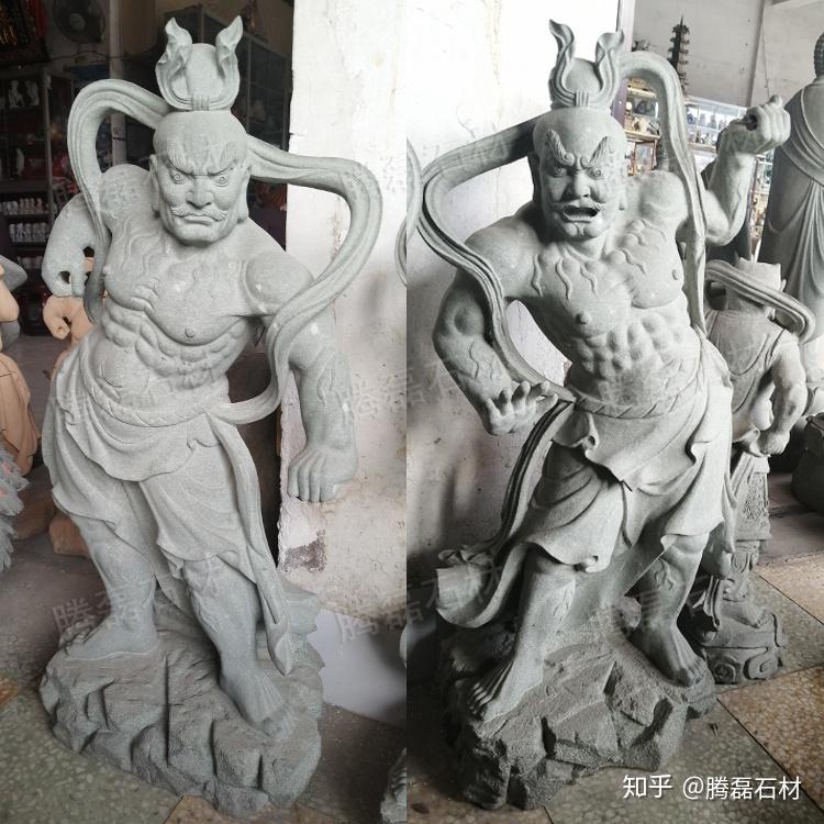 在山门内的两边可以看到两尊大菩萨,它们就是佛教里的惠安哼哈二将