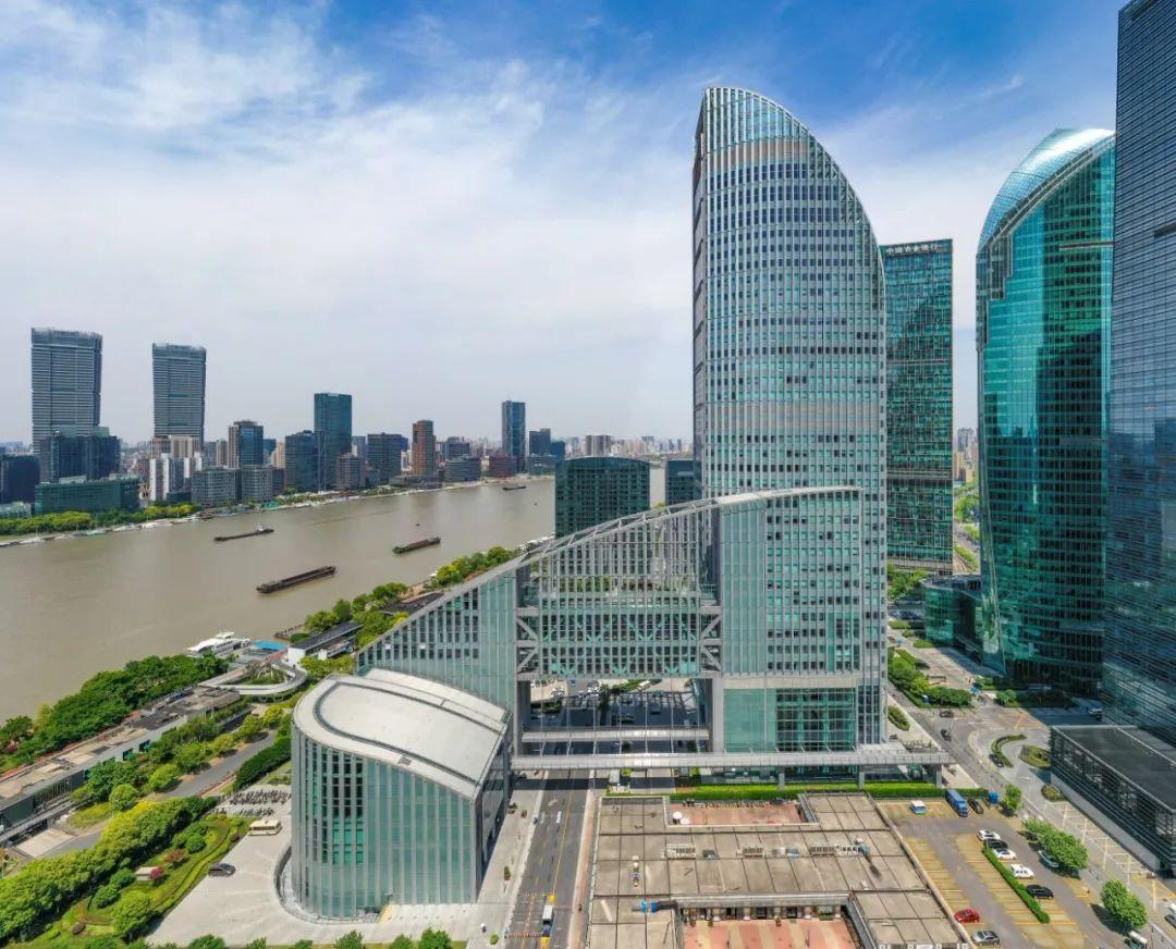 招商银行上海分行与上海东海职业技术学院签订银校合作协议