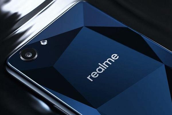 realme自带壁纸,realme官方壁纸 realme回归国内市场,因oppo提升出货量的迫切需要