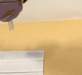 但泡奶粉时,来不及排气,稍一晃动就会喷奶.