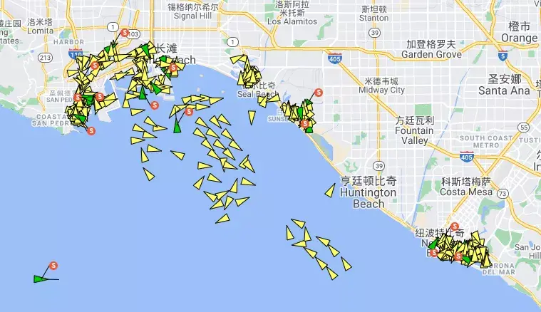 根据美国西海岸港口最新情况,截至10月8日数据,在洛杉矶锚地等待泊位