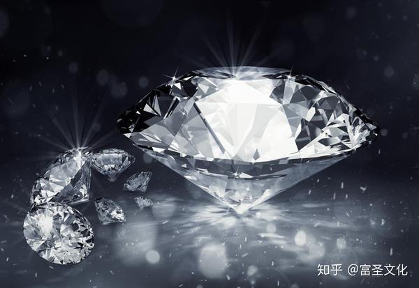 通常用来模仿钻石的石头
