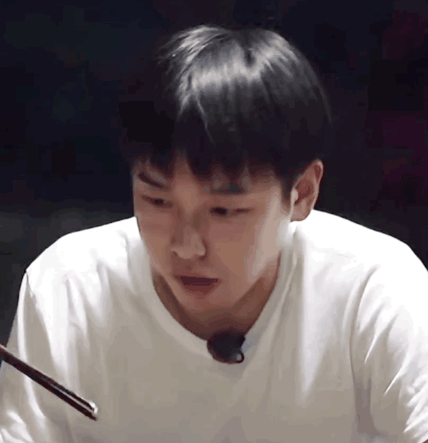 粉丝眼中的彭昱畅是?