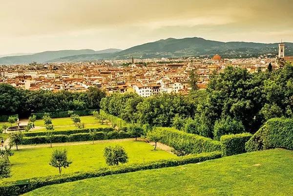 数字的地点是剧情中的重要场所) in firenze 波波利花园占地面积很大