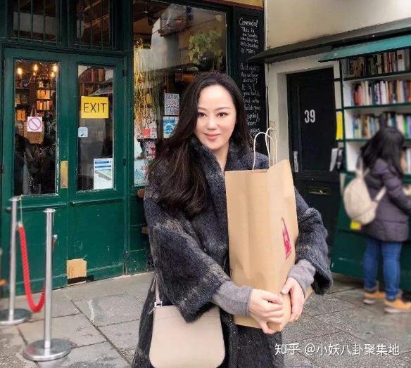 章小蕙同时交往4个男人2个亿万富豪因她破产晚年变带货天后
