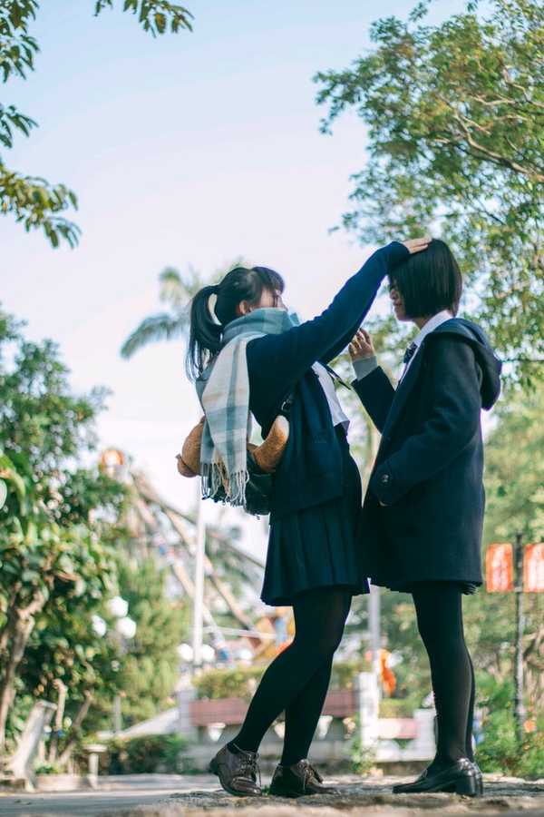 百合向jk制服精选!妹子间的青涩恋爱物语