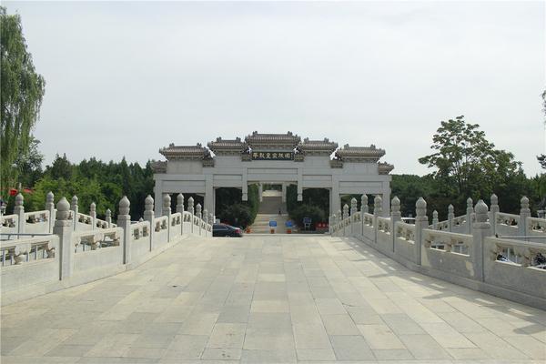 河北易县华龙皇家陵园,京西南美丽墓区