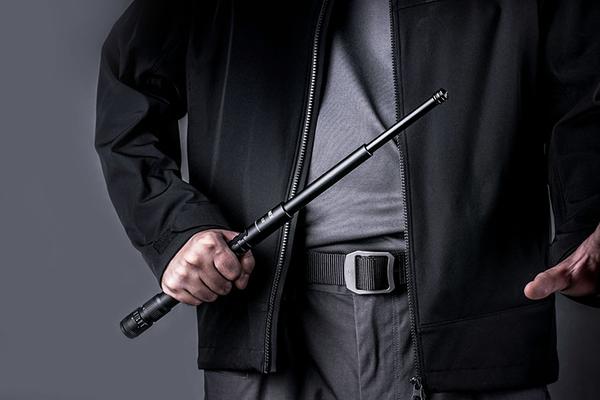 要光还想要棍手电还能和甩棍结合