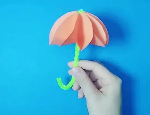 这2款漂亮又简单的小雨伞手工,让孩子1秒就爱上!