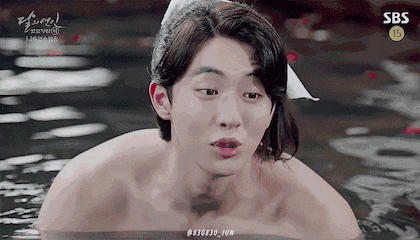 后面参演了古装剧《步步惊心-丽》