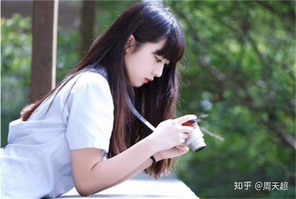 女孩喜欢男生的表现她喜欢你才会这么在乎你的感受