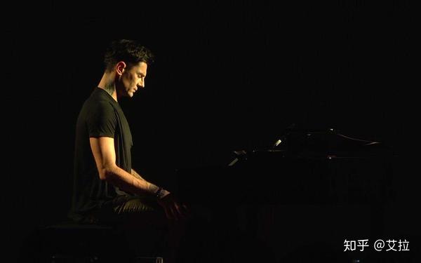 每一段曲调之上,都在寻找心灵的共鸣 "钢琴圣手"马克西姆