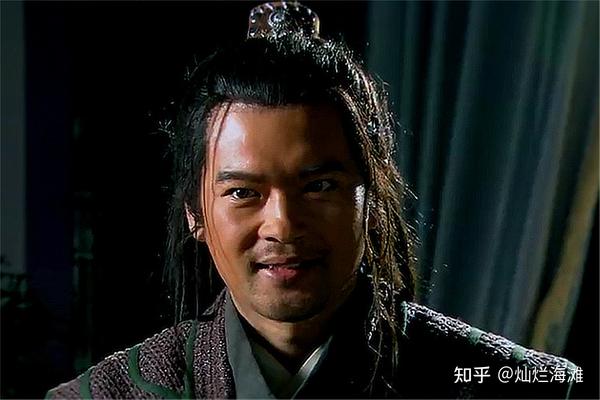 《水浒传》第四十九回邹润出场时,有一段旁白,道出了"独角龙"的真实