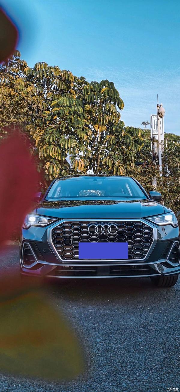庆祝论坛开张给奥迪q3sportback外拍照片一组