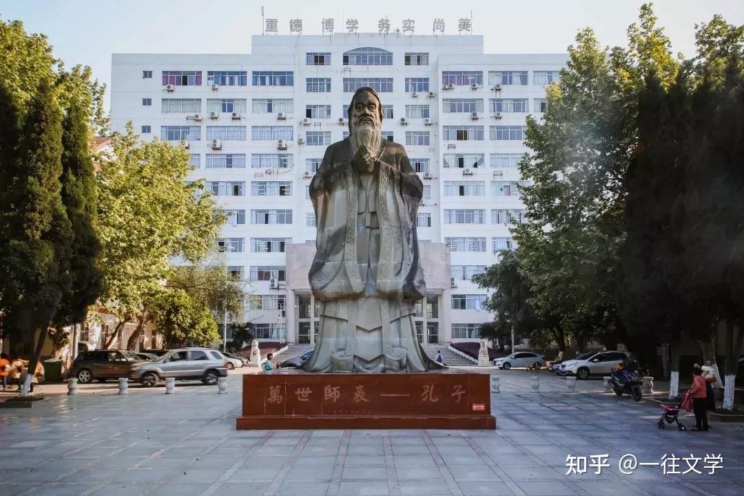 分数线太高:川师大2019的古代文学分数线是375,也许