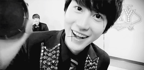 为什么没有很多人觉得圭贤是神颜?