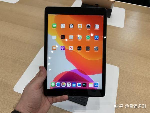 2英寸,ipad 2020入门款不再遗憾,性能媲美台式主机