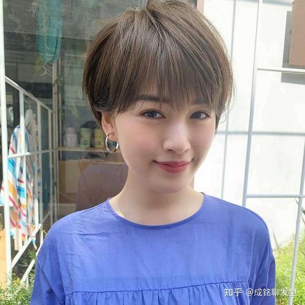 漂亮的短发太多,一款适合自己脸型和发质的短发堪比整形,所以一定要