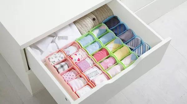 以下是有住家装研究院整理的收纳小工具●适用衣物:t恤